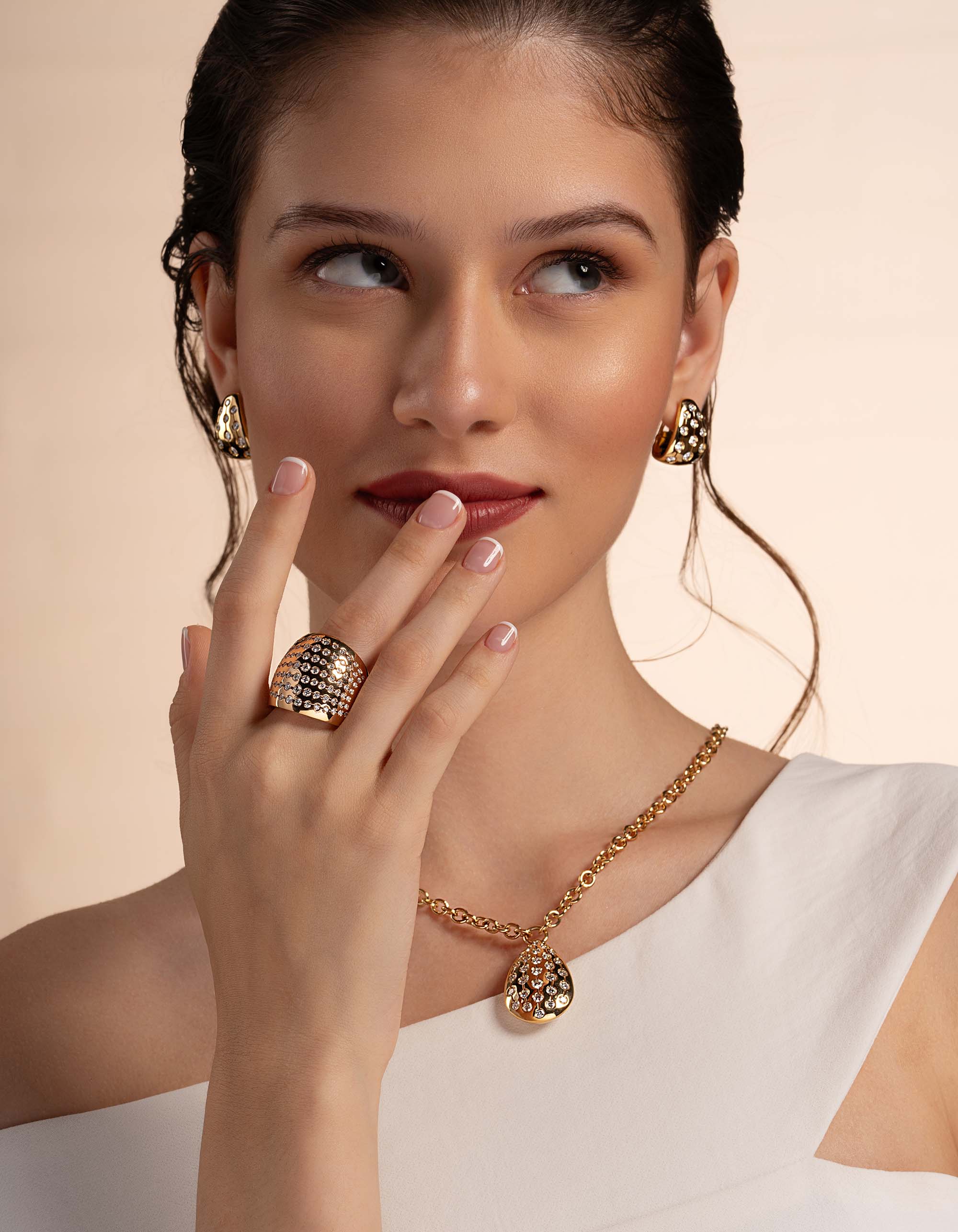 Aliel Metallic Gold Horra