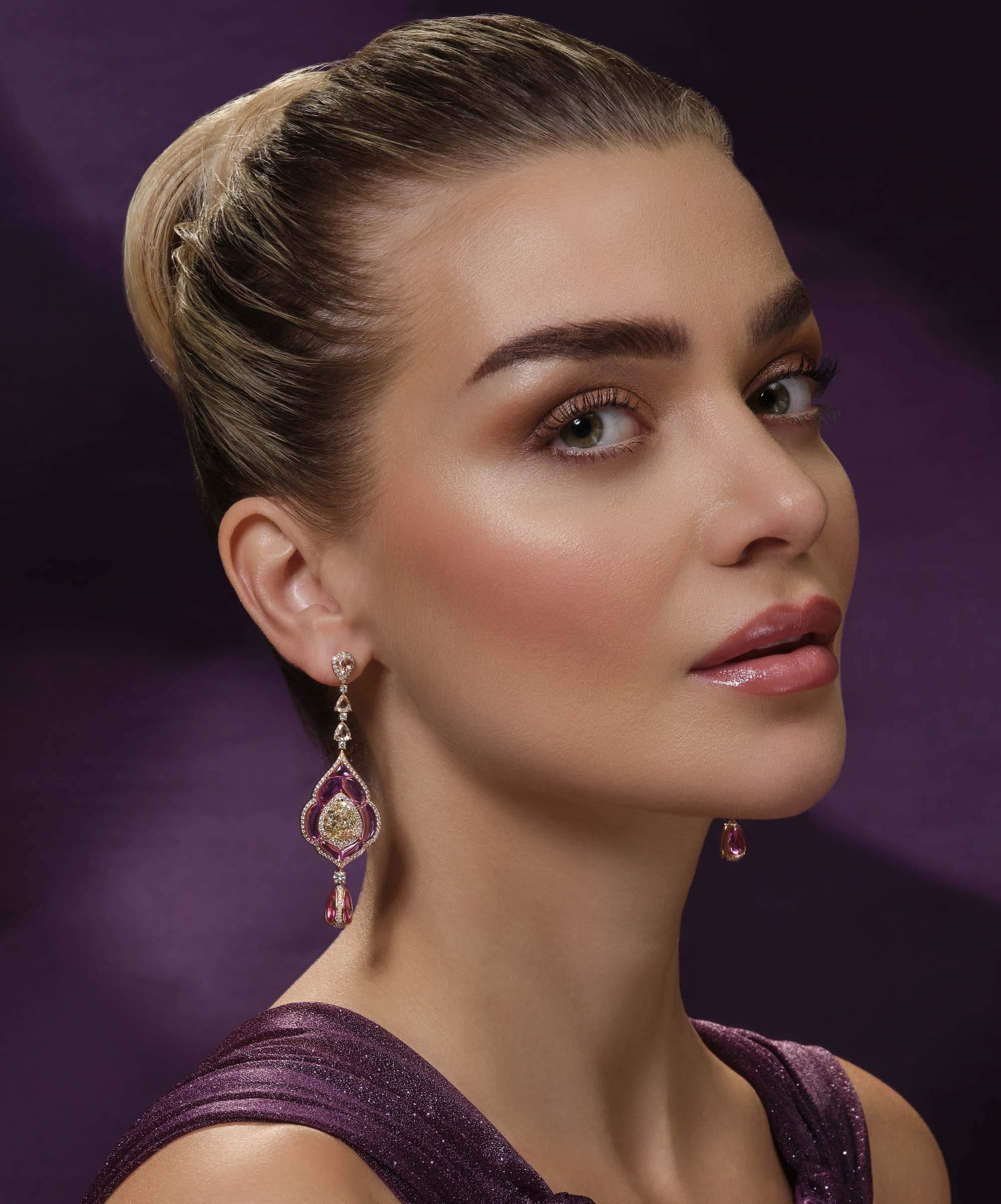Aliel_High_Jewellery_Pink_Sapphire_Earrings