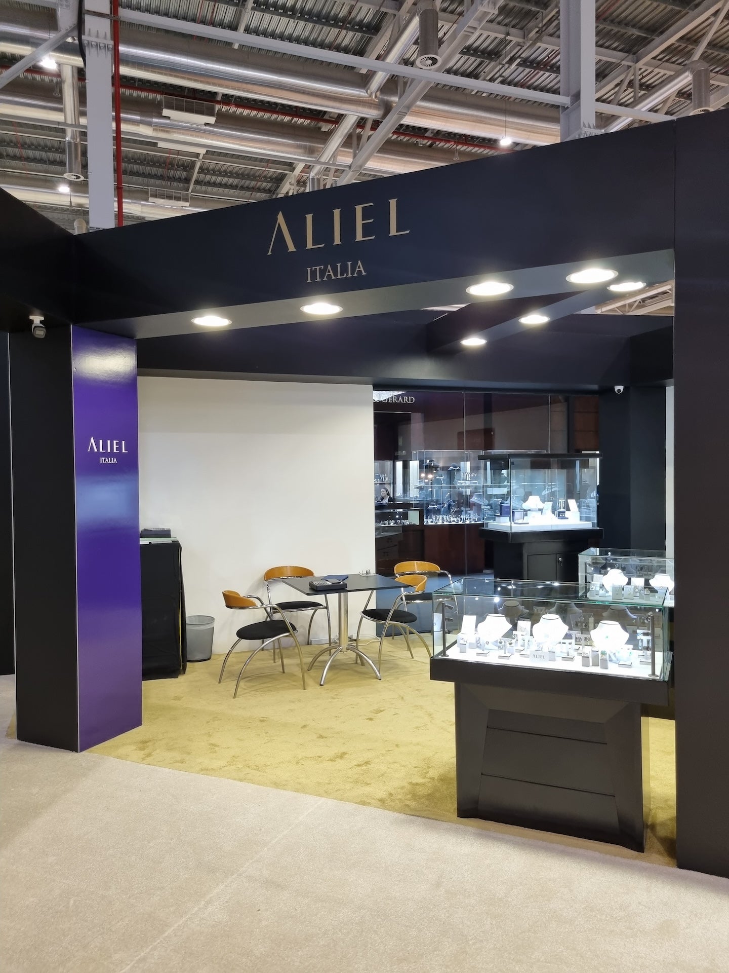 Aliel's Italia store