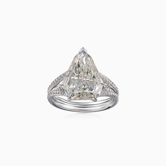 Shield Solitaire Diamond Ring - High Jewellery - ALIEL